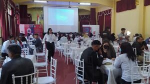 Alcalde Torres propone intensificar las alianzas público- privadas y el programa reconversión productiva
