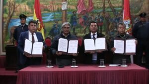 Alcaldía de Tarija firma convenio con la Procuraduría General para brindar cursos de capacitación en derecho público