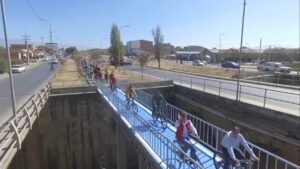 Alcalde Torres entrega e inaugura los primeros 4 km de la Ciclovía central
