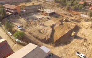 Alcalde de Tarija supervisa la construcción de la nueva Unidad Educativa Eulogio Ruiz