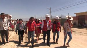 Alcalde de Tarija inaugura y entrega un sistema de alcantarillado en el barrio Santa Rosa
