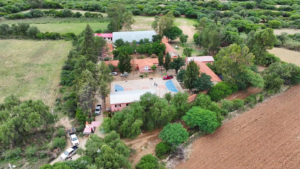 Alcalde de Tarija entrega e inaugura aulas nuevas en la UE de Santa Ana la Nueva