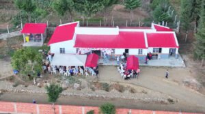 Alcalde de Tarija entrega el renovado y mejorado centro de salud de Yesera Norte