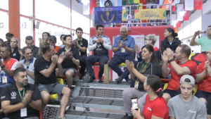 Alcalde Torres entregó reconocimientos a los árbitros y a las delegaciones del Mundial de Ráquetbol