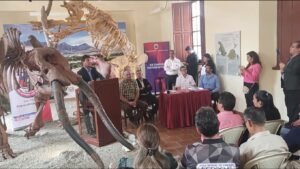 Alcalde Torres promulga la ley municipal “Tarija Tierra de Gigantes”