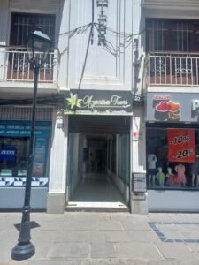 Agencia de viajes estafa a turistas y los deja varados en pleno aeropuerto