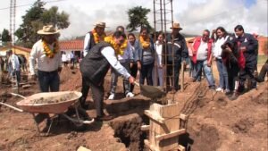 Alcalde de Tarija pone en marcha la construcción del centro de Salud de Alto España