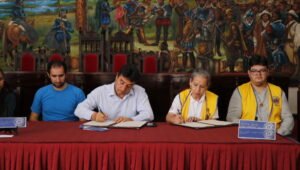 Alcaldía de Tarija colocará placas con el nombre de las calles del casco viejo de la ciudad escritas en braille para ayudar a las personas no videntes