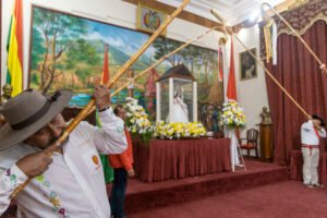  Alcalde de Tarija recibe la visita de la Virgencita de Chaguaya