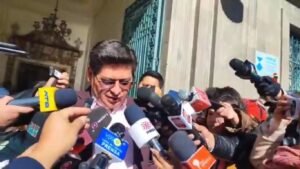 MINISTRO DE ECONOMÍA CONVOCA A REUNIÓN AL SECTOR DE TRANSPORTE PESADO PARA ESTE MARTES 25 DE JUNIO