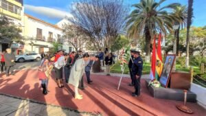 En conmemoración a los 203 años de la muerte del general Martín Miguel de Güemes la Alcaldía de Tarija rindió homenaje al libertador