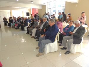 Alcaldía de Tarija reconoció a 16 matrimonios con más de 50 años.
