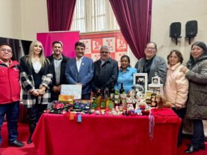 Alcaldía de Tarija y Banco FIE firman convenio de cooperación.