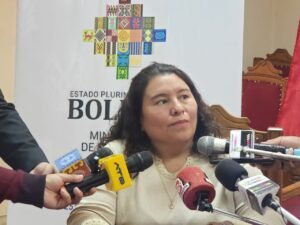 EDUCACIÓN IMPLEMENTA PROTOCOLOS DE BIOSEGURIDAD