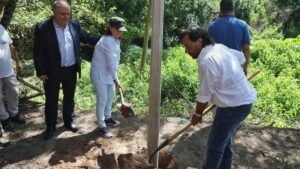 Argentina coloca primera columna del cerco en la frontera con Bolivia