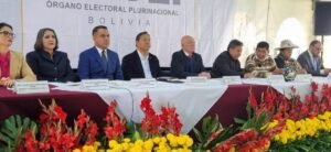 Con presencia de Arce, comienza el encuentro multipartidario para garantizar las elecciones