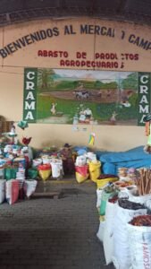 Revendedores encarecen la canasta básica hasta en 50%
