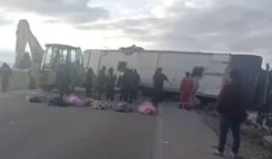 ACCIDENTE EN LA CARRETERA UYUNI – ORURO DEJA AL MENOS 15 FALLECIDOS