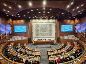 Rumbo al 17A: Diputados aprueban ley de debate y fijan sanciones para quienes no asistan