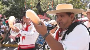 ALCALDE DE TARIJA INFORMA QUE EL CARNAVAL CHAPACO GENERO UN MOVIMIENTO ECONÓMICO DE BS. 35 MM