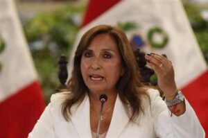 Boluarte afirma que está «pensando seriamente» en aplicar la pena de muerte en Perú