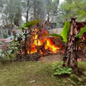 Umopar destruye un mega laboratorio y 16 fábricas de droga en Villa Tunari