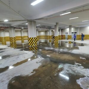 El Mercado del Barrio Avaroa en Riesgo por Inundación Subterránea